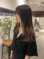 ヘアーエスクールシーユー 枚方T-SITE店(hair S.COEUR×Cu) イヤリングカラー