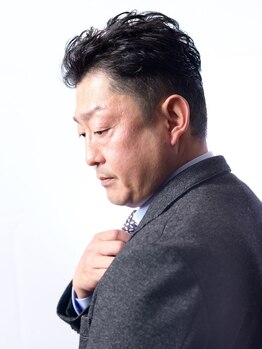 バーバーリング メソッド(BARBERING METHOD)の写真/平日限定でお得なクーポンをご用意。全室完全個室でトータルに男に磨きをかけるプロの技をご体感下さい。