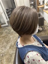 明るい白髪染めやハイライトをご提案★暗い白髪染めから気分を変えてみませんか？