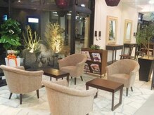 リファイン 羽村店の雰囲気（地域密着No.1を目指して皆様のキレイをお手伝いしております♪）