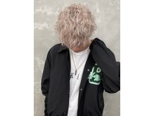 イェッカ パビル(YECCA pabil)