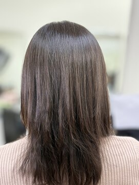 ビューティーサロンじゅん セミロング