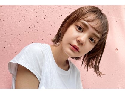 スリーエヌ(NNN)の写真