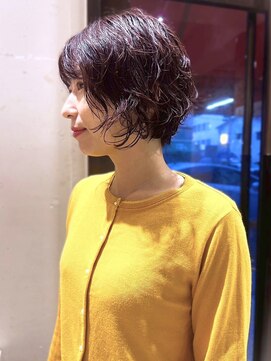 ユニバイリサ 天神大名店(uni by risa) ボブパーマ 艶髪 チェリーブラウン 顔周りカット 20代 髪質改善