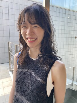 ビュートリアム 南青山(BEAUTRIUM) 顔まわりが可愛いフェイスレイヤー/外国人風重めローレイヤー