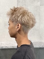 ラベル 渋谷(LAVEL) スパイキーショート/ブロンド/ブリーチカラー/抜きっぱなし