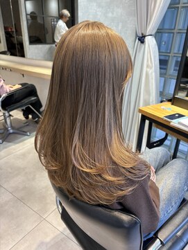 アロー(arrow) 1ブリーチで叶う柔らかベージュ【もえみ】