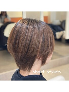 スペックホルダーミミ(Spec Holder mimi) デザインカラーくびれショート11.8