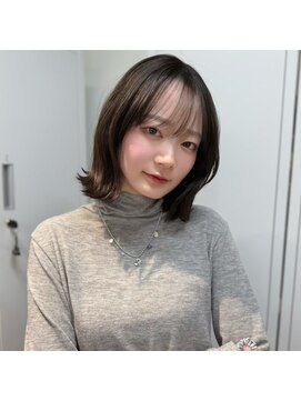 ザシェノンウメダ(THA CHAINON UMEDA) イメチェン/ピンクベージュ/アンブレラカラー/前髪/心斎橋