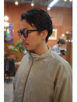 エディ(Edy)&nbsp;メンズセンターパートフェザーパーマケアパーマ眉毛カット岡山