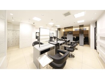 アッシュ 稲田堤店(Ash)の写真/♪居心地の良い空間で、明るいスタッフがお出迎え。気軽に通えるアットホームサロンでリラックス♪