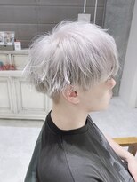 デイズ(days)&nbsp;束感マッシュショート/ホワイトシルバーカラー