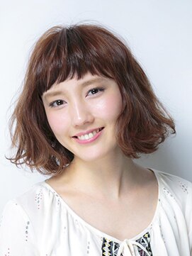 トップヘアー アヴェニュー 刈谷(TOPHAIR Avenue) 春のふわふわウェーブ/ニュアンスカラー/ぱっつん前髪