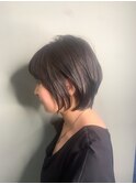 上品なショートボブスタイル