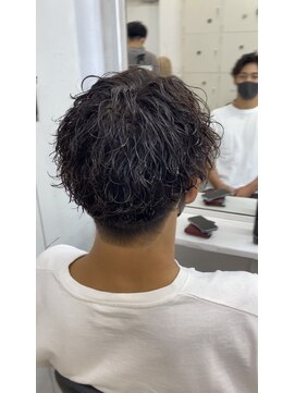 メンズ サロン ドット トウキョウ 町田店(men's salon dot. tokyo) 【橋本滉太】波巻きショートアップバング
