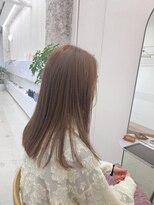 リル(re'll)&nbsp;《花屋併設》ベージュカラー［酸性ストレート/ヘアセット］