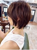 ※ヘアスタイルは顔の額縁。輪郭引き上げ若見えショートウルフ
