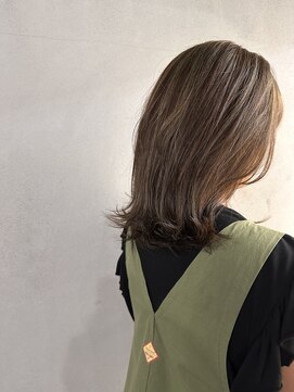 タグ(#tag) ハイライトブラウン×レイヤーカット