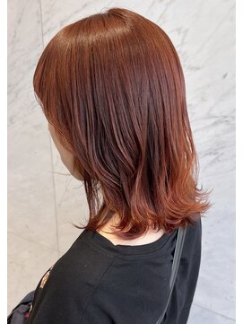 ベイ リコルド アトリ 名古屋名駅店(Bei Licoldo.Atole) 切りっぱなし 艶髪 ブリーチなし オレンジカラー