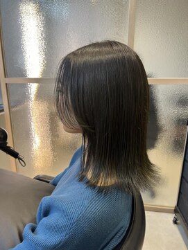 エレノア 梅田店(Eleanor) グリーンアッシュ