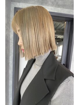 エンシエナ 玉造(en Siena) en Siena＊フラットパッツリボブ