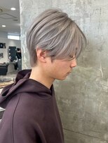 メンズサロン キング 心斎橋店(Men’s salon K!ng) ホワイトメッシュ/ツイスト/ツイスパ/パーマ/メンズ/眉毛/心斎橋