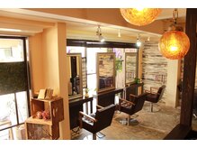 アスティ(astee)の雰囲気(ゆったりくつろげる店内♪)