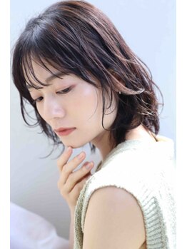 ヘアーパレス フタバ(Hair palace FUTABA)の写真/自然派志向の女性に人気★天然由来のヘナカラーで、健やかな美髪へ。大人の髪悩みに寄り添うサロン