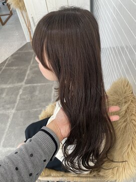 ジーナ 西新(Zina) 透明感ブラウンベージュ