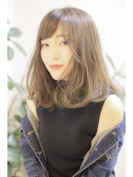 アマンドール(Aman D'or) ほつれワンカール×ミルクティーベージュ