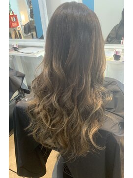 アルト 町田店(arto) ハイグラ♯グラデーション♯ハイライト入り