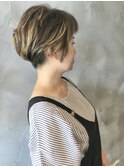 大人刈り上げショート×ハイライト