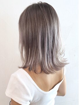 アイティー バイ アルバム 中野店(IT by ALBUM) グレージュミディ_セミウェットウェーブオリーブカラー_ba305544