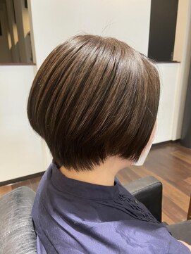 アンシャンテ(ENCHANT) ベーシックなショートボブ