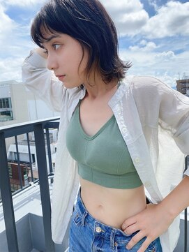 シェルター バイ トウキョウ(Shelter by TOKYO) ウルフレイヤーボブ×インナーカラー×毛先パーマ