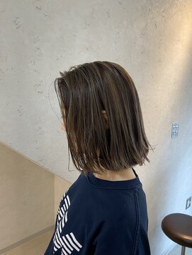 サロンナンバーハチジュウナナ(salon No.87) guestsnap　白髪ぼかしハイライト×外ハネウェッティ