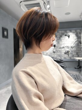 ロンドジェネルーズ 柏(Lond generous) 【斉藤】ショートヘア×グレーベージュ 【白髪染め可】【柏】