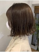 こなれミディ　ボブ　切りっぱなし　イメチェン　前髪