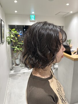 シアン 矢場町店(CYAN.) 初めてのパーマにおすすめ!大きめカールパーマ。
