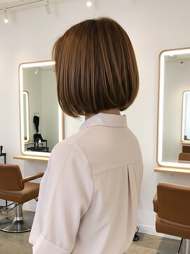 フラテロ(fratello) 【fratello】ふんわりナチュラルストレート/愛されボブ