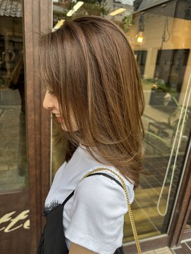 コレット ヘアー 大通(Colette hair) レイヤーカット/ミディアムヘア/ベージュカラー/透明感カラー
