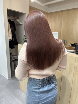 ピンクブラウン/ダブルカラー/ロングヘア/レイヤーカット　