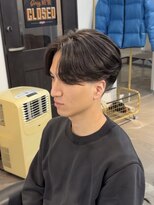 ファミリア 新宿(familiar)&nbsp;ルーズパーマ×テーパーフェード