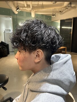 アカ(ACA) シャドウパーマ
