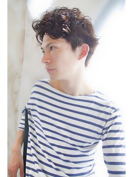 ブーケ(BOUQUET) フェザーマッシュ・ワイルドアップバング・サイドパートショート