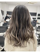 アライブ キチジョウジ(ALIVE Kichijoji)&nbsp;ミルクティーベージュエアタッチバレイヤージュカラー