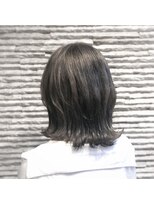 ビス リアン 川口店(Vis lien)&nbsp;グレージュ／切りっぱなし/くびれボブ／ハイトーン／アッシュ