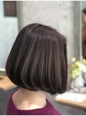 カーキグレージュマッシュショートボブフェザーバングヘナ(所沢)
