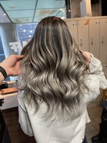 ラフ(LAFF)&nbsp;#黒髪#ボブルフ#ネビージュ#小顔#ワンレン