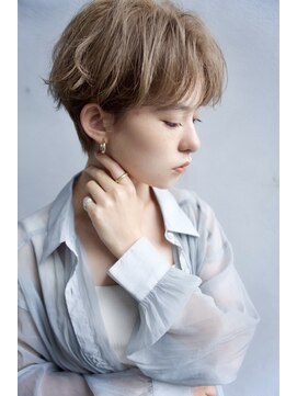 グランアージュ 船橋南口店(grandage) センターパート/小顔補正立体カット×大人のヌーディベージュ